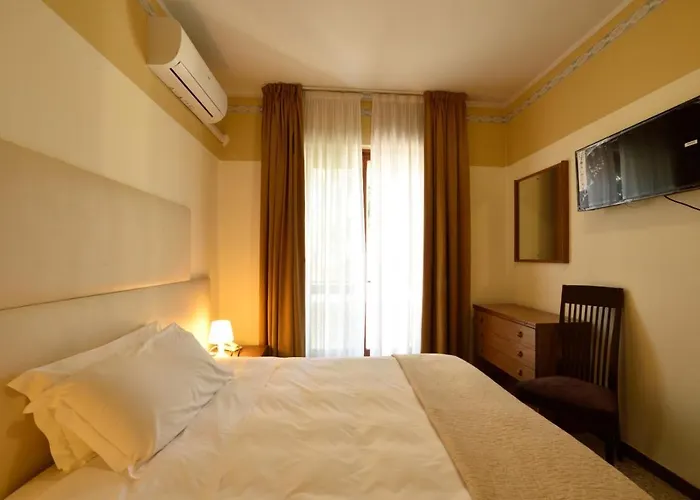 Mhotelsgroup 호텔 디아노마리나
