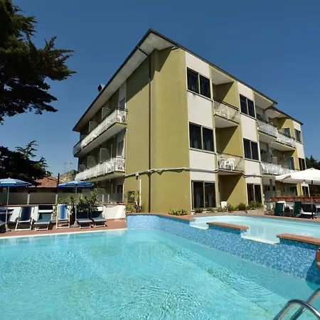 Ξενοδοχείο Mhotelsgroup