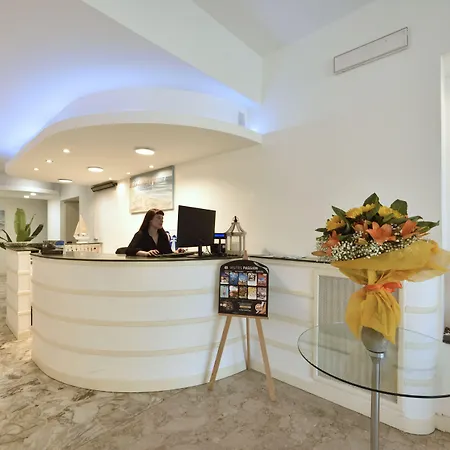 Szálloda Mhotelsgroup Diano Marina