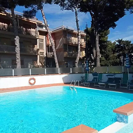 Szálloda Mhotelsgroup Diano Marina