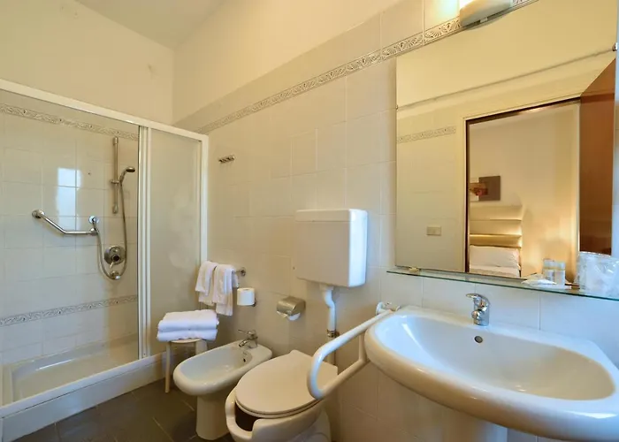 Отель Mhotelsgroup