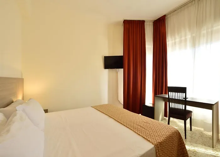 Отель Mhotelsgroup