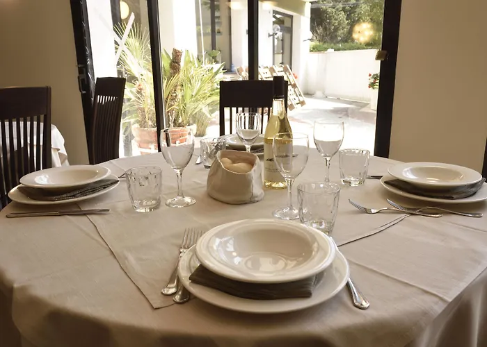 Отель Mhotelsgroup