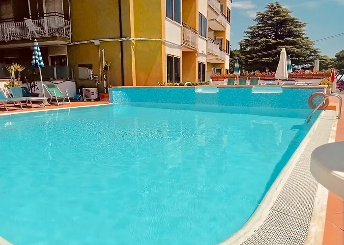 Mhotelsgroup Отель