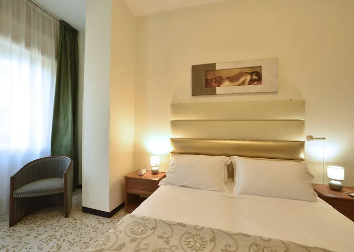 Отель Mhotelsgroup 3*